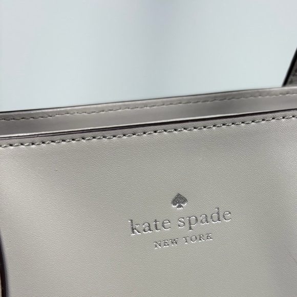 Kate Spade New York Large Leather Tote Bag Gray Pebbled Shoulder Purse 2/Flower - Picture 5 of 12